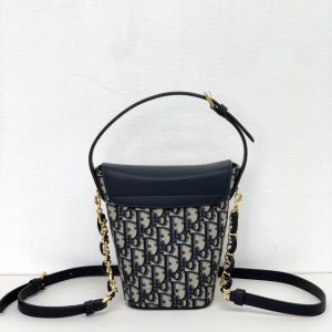 Replica Dior 30 Montaigne Amber Chain - realistic designer-inspired fake bag
