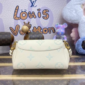 Replica Louis Vuitton Favorite White - ultra-realistic fake designer tote