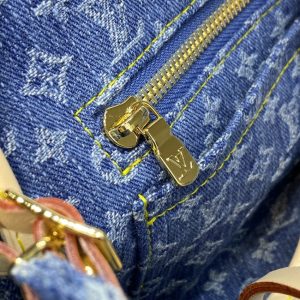 Replica Louis Vuitton Carry All MM Denim - authentic-look luxury purse replica