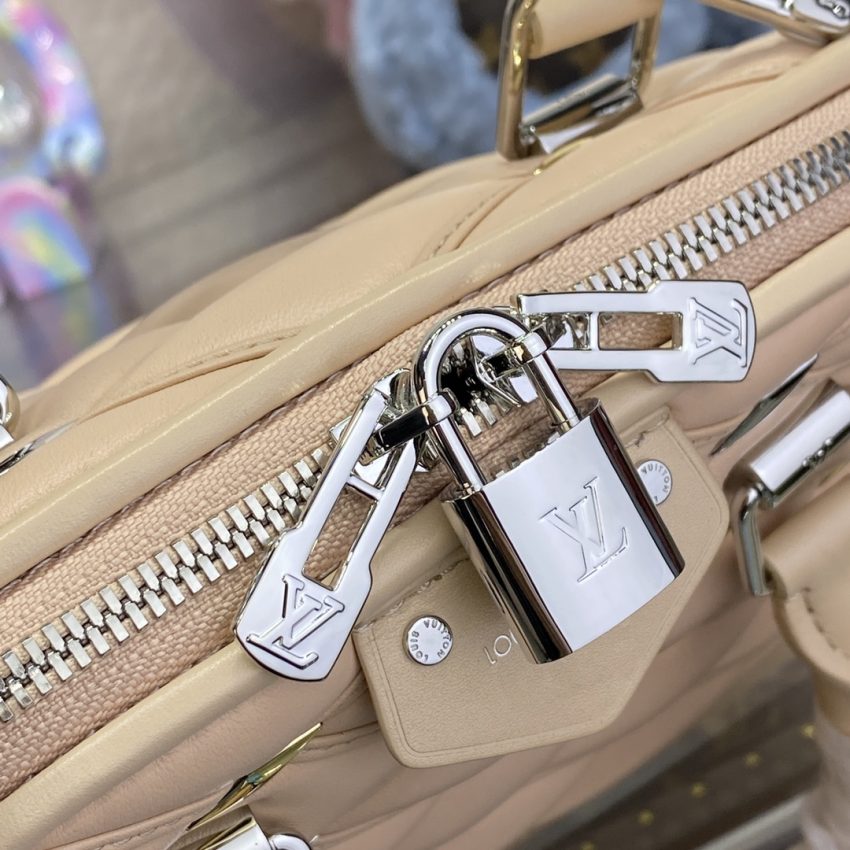 Replica Louis Vuitton Alma BB Nude Pink - realistic designer-inspired fake bag