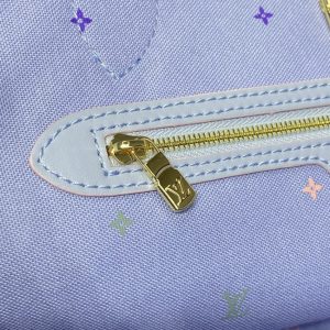 Replica Louis Vuitton Neverfull MM Purple - authentic-look luxury purse replica