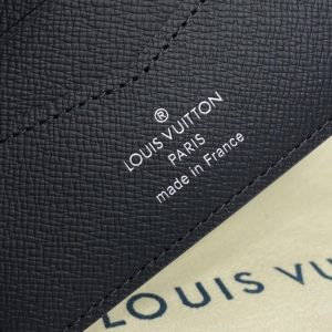 Replica Louis Vuitton Slender Wallet Black Grid - high-quality designer bag clone