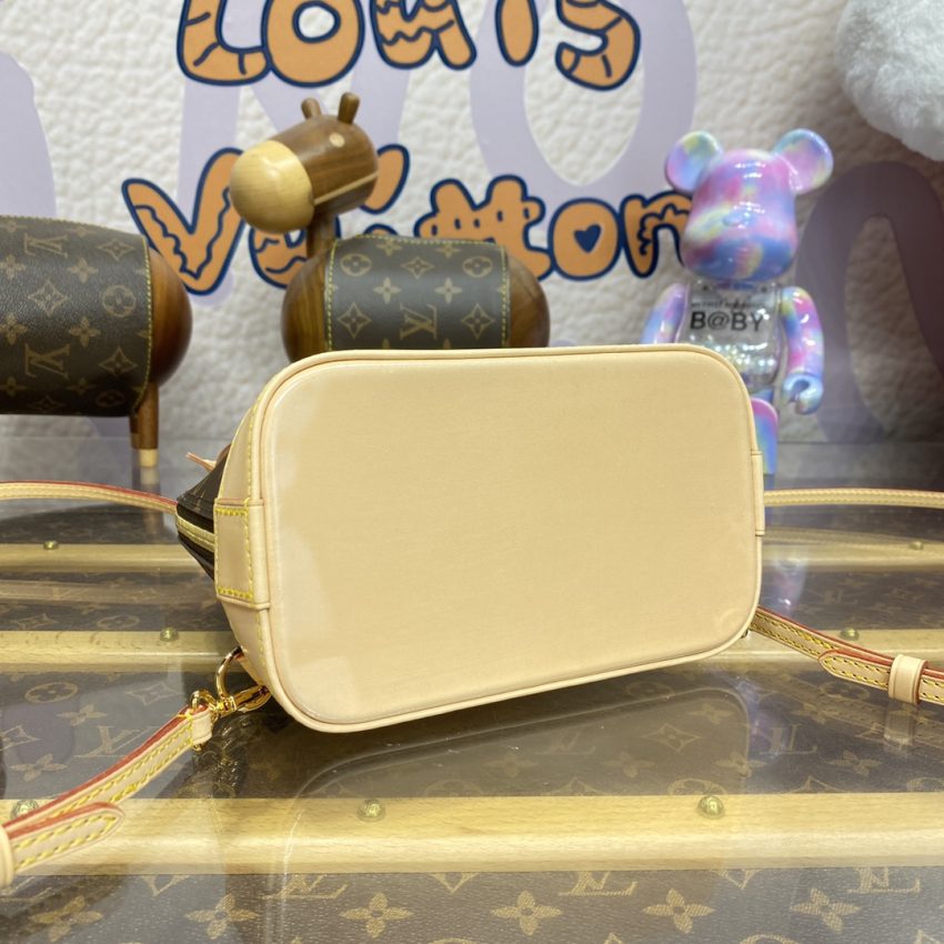 Replica Louis Vuitton Alma Backpack Monogram - high-end fake designer purse