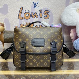 Replica Louis Vuitton Trail Messenger Bag - elite superclone designer purse