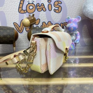 Replica Louis Vuitton Pochette Metis East West Pink Grid - realistic designer-inspired fake bag