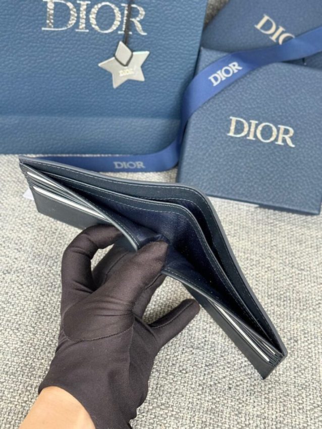 Replica Dior BiFold Wallet 4 colors - ultra-realistic fake designer tote