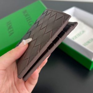 Replica Bottega Veneta Intrecciato Bi-Fold Wallet Black&Brown - near-authentic luxury replica handbag