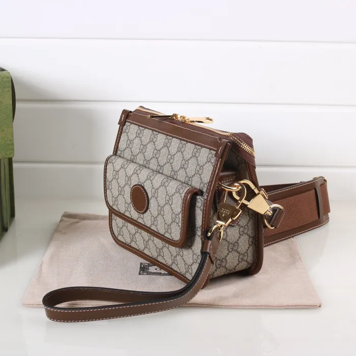Replica GUCCI MESSENGER BAG WITH INTERLOCKING - near-authentic luxury replica handbag