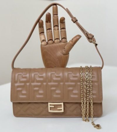 Replica Fendi Baguette Full Brown - ultra-realistic fake designer tote