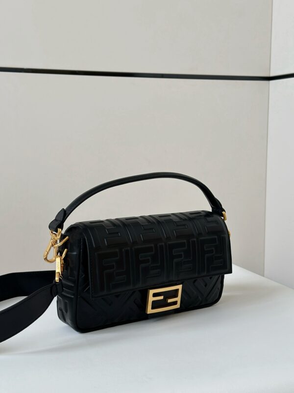 Replica Fendi Baguette Black - 1:1 designer replica handbag