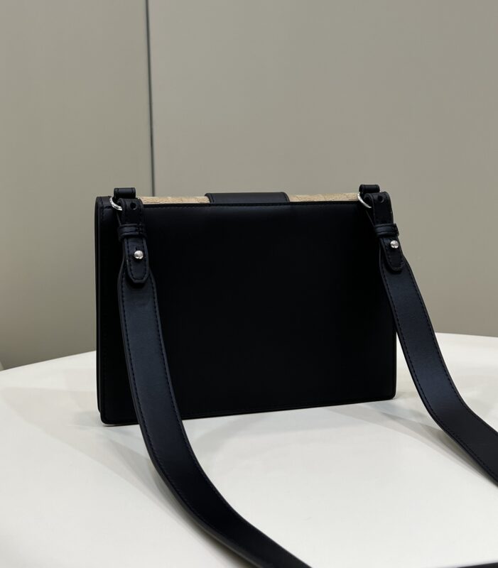 Replica Fendi Baguette Pouch Black - elite superclone designer purse