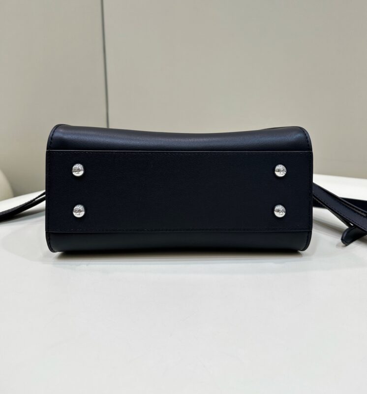 Replica Fendi Peekaboo Small Black - premium 1:1 fake handbag model