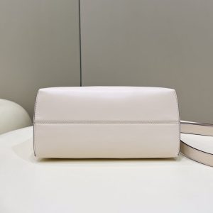 Replica Fendi By The Way Boston Beige - ultra-realistic fake designer tote