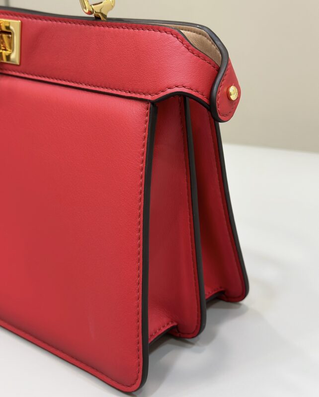 Replica Fendi Peekaboo Large Red - premium-grade designer purse dupe
