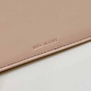 Replica Fendi Peekaboo Medium Black - high-accuracy replica luxury purse