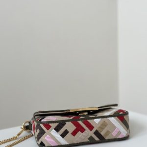 Replica Fendi Baguette Small Beige - elite superclone designer purse