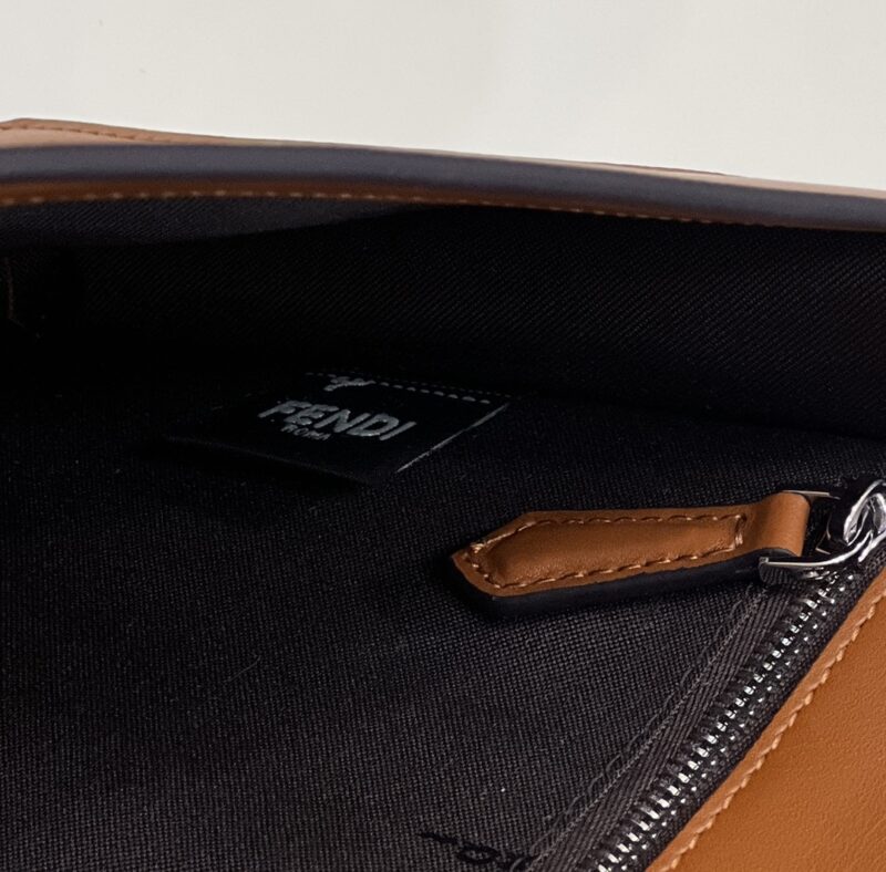 Replica Fendi Baguette Pouch Brown - near-authentic luxury replica handbag