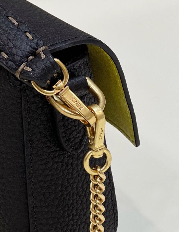 Replica Fendi Baguette Small Black - high-quality designer bag clone