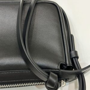 Replica Fendi Simply Black - high-accuracy replica luxury purse