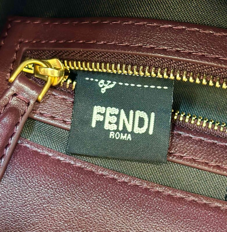 Replica Fendi Baguette Bordeaux - top-tier luxury replica shoulder bag