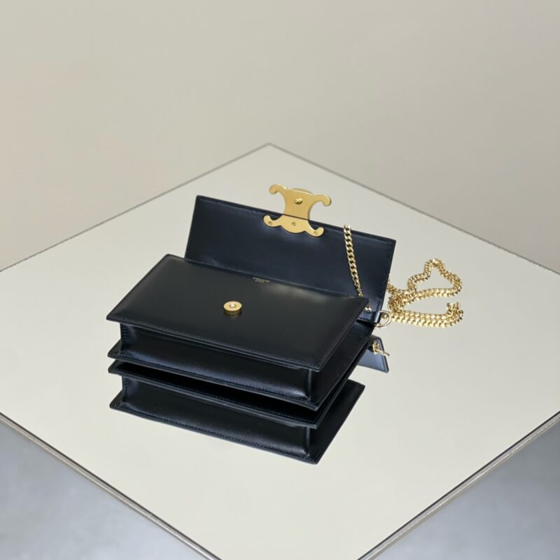 Replica Celine Clutch Soir Black - realistic designer-inspired fake bag