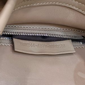 Replica Fendi Peekaboo Small Beige - realistic designer-inspired fake bag