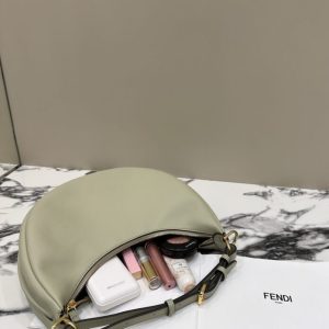 Replica Fendi Fendigraphy Large Green - near-authentic luxury replica handbag