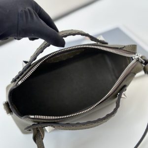 Replica Fendi By The Way Green - ultra-realistic fake designer tote