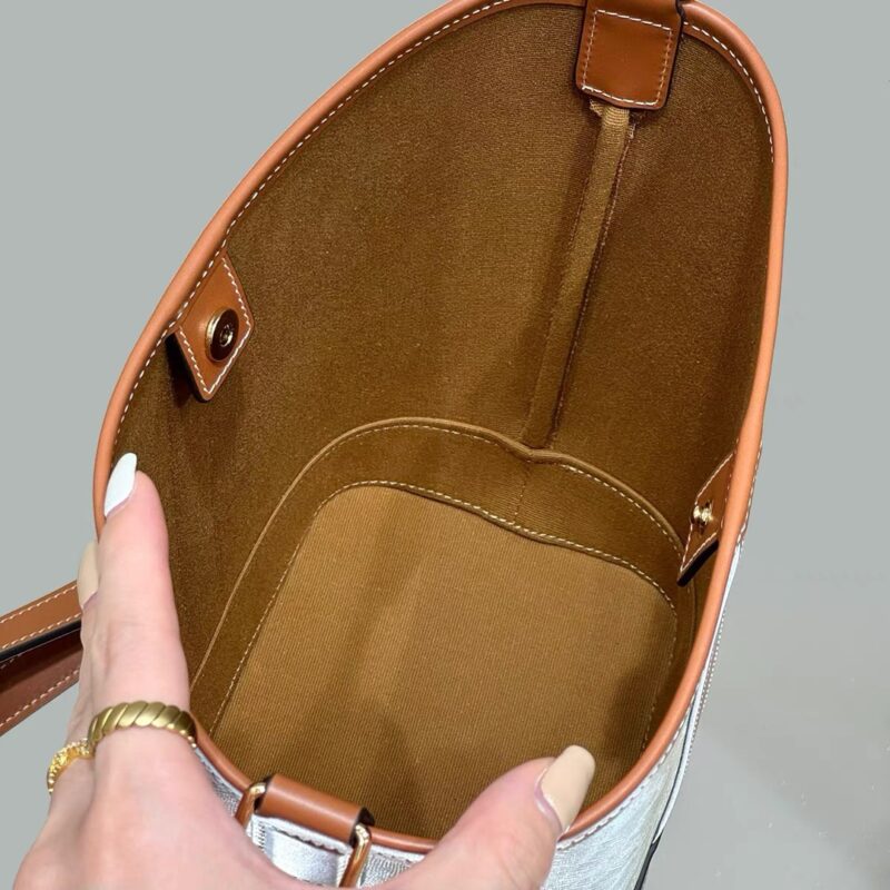 Replica Celine Triomphe Bucket Brown - ultra-realistic fake designer tote