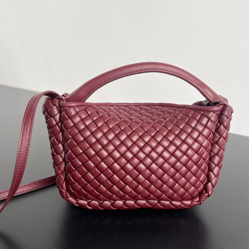 Replica Bottega Veneta Mini Cobble - near-authentic luxury replica handbag