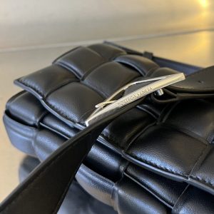 Replica Bottega Veneta Cassette 2022 - high-end fake designer purse