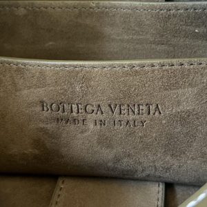 Replica Bottega Veneta Cassette Camera Bag - top-rated replica designer bag