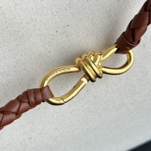 Replica Bottega Veneta Andiamo Canvas - best-selling designer handbag dupe