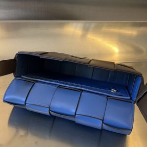 Replica Bottega Veneta Cassette 2.0 Dark Brown - realistic designer-inspired fake bag