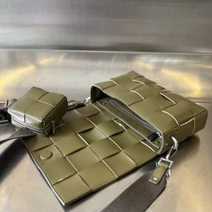 Replica Bottega Veneta Cassette With Versatile Strap - premium-grade designer purse dupe