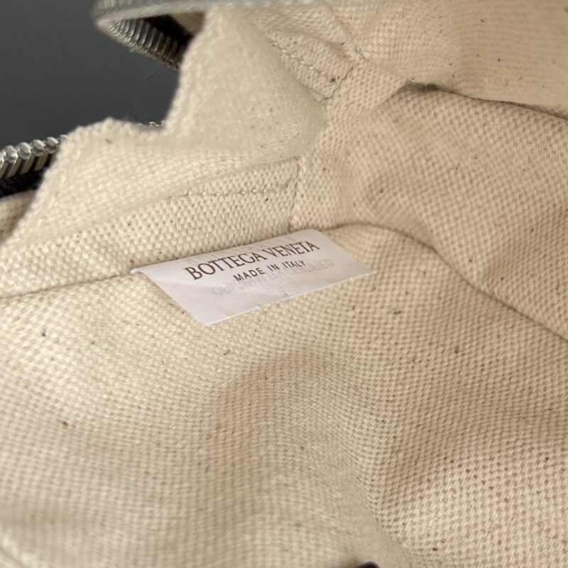 Replica Bottega Veneta Small Clutch - top-rated replica designer bag