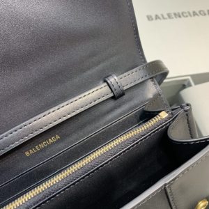 Replica Balenciaga Waist Bag - ultra-realistic fake designer tote