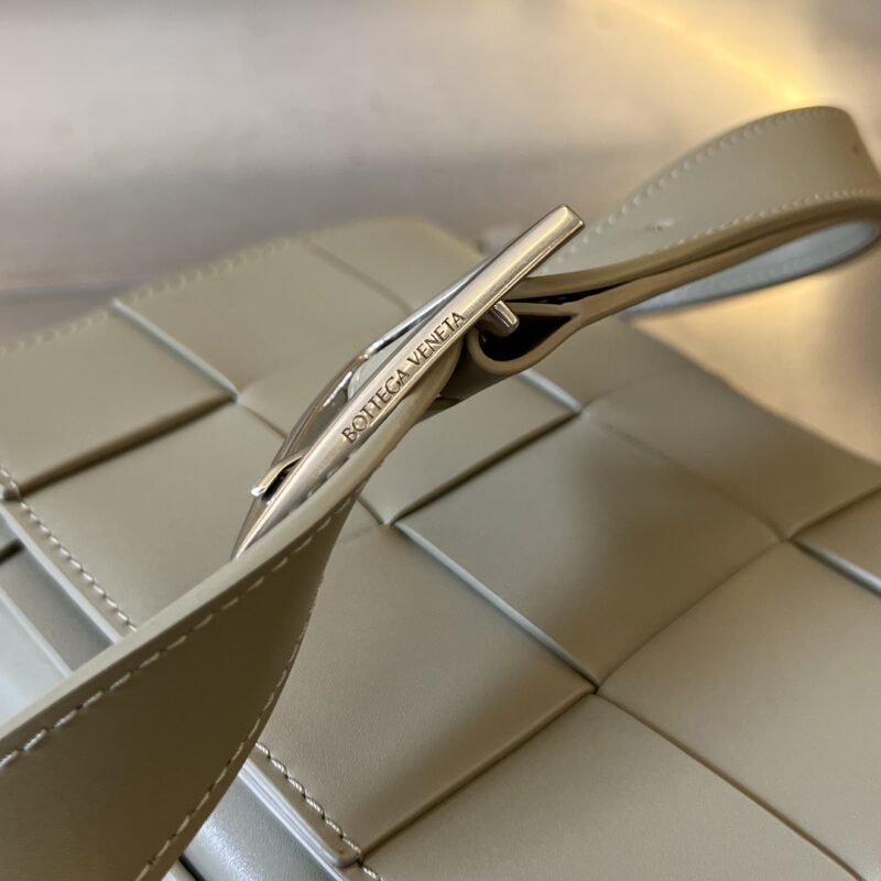 Replica Bottega Veneta Cassette 2.0 Beige - 1:1 designer replica handbag