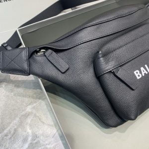 Replica Balenciaga Everyday Bag Black - realistic designer-inspired fake bag