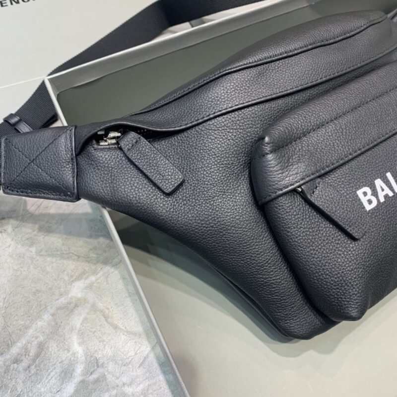 Replica Balenciaga Everyday Bag Black - realistic designer-inspired fake bag