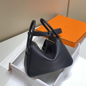 Replica Hermes Lindy Black - top-tier luxury replica shoulder bag
