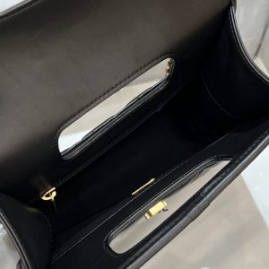 Replica CHANEL 23s Clutch Bag - best quality luxury bag dupe