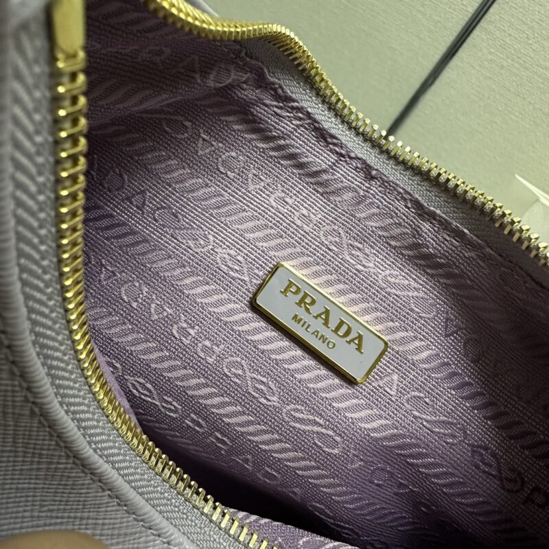 Replica Prada Re-Edition 2005 Purple - high-accuracy replica luxury purse