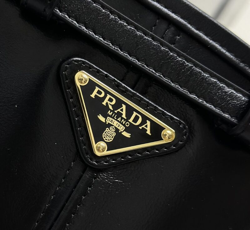 Replica Prada Leather Handbag Black - high-end fake designer purse