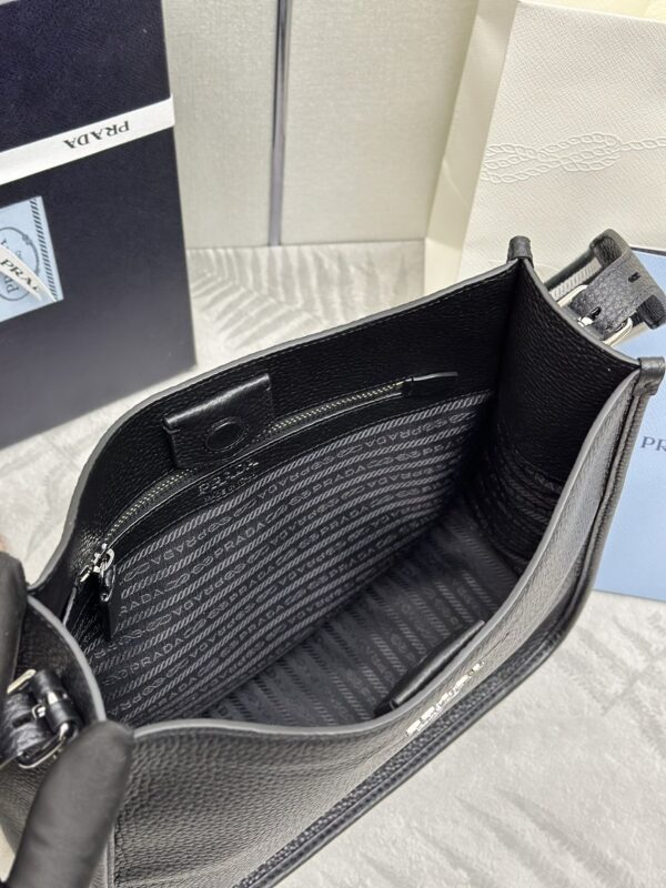 Replica Prada Saffiano Tote Black - best-selling designer handbag dupe