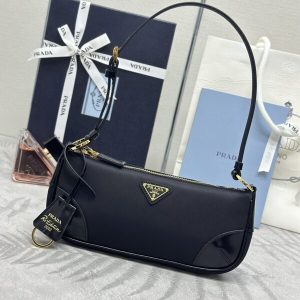 Replica Prada Re-Edition 2002 Nylon - best quality luxury bag dupe