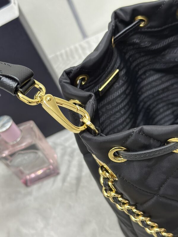Replica Prada Black Re-Nylon Bucket Bag - high-end fake designer purse