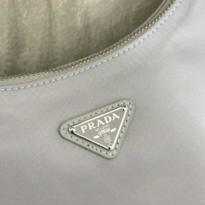 Replica Prada Re-Edition Nylon 2005 Blue - authentic-look luxury purse replica