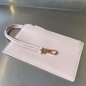 Replica Bottega Veneta Cabat Tote - high-quality designer bag clone