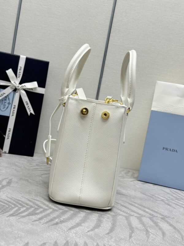 Replica Prada Galleria White - ultra-realistic fake designer tote